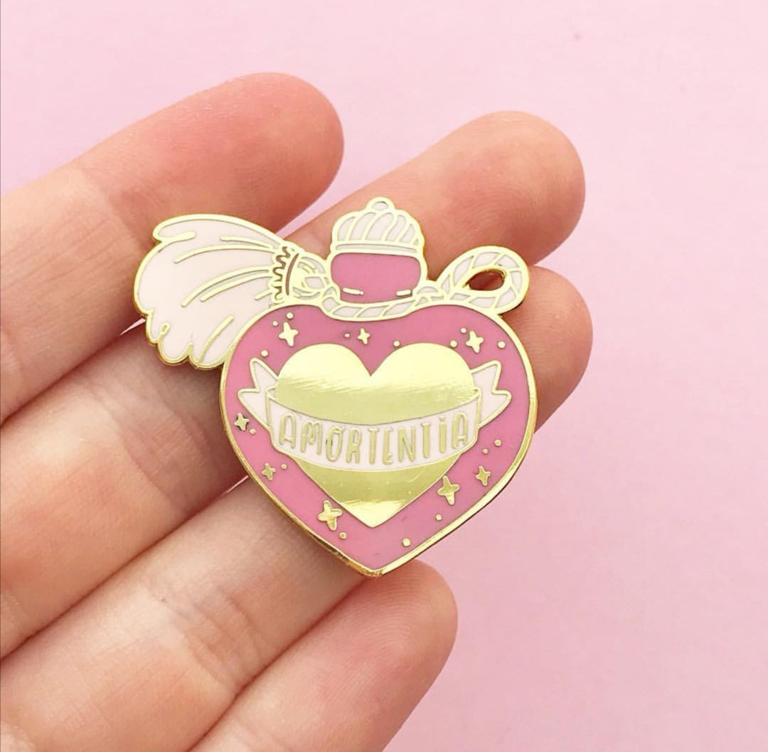 Amortentia Pink Pin